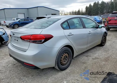 2018 Kia Forte Lx из США, поврежденный, VIN 3KPFK4A77JE226746